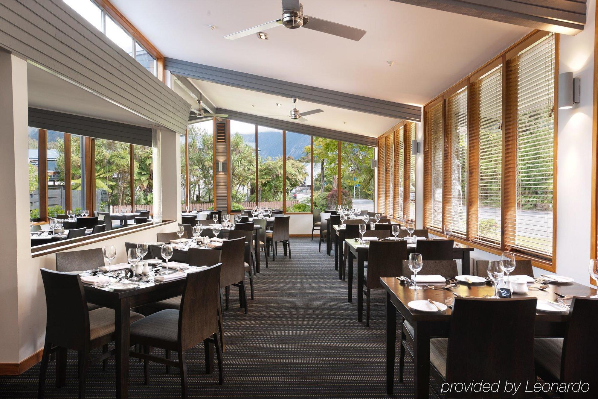 Scenic Hotel Franz Josef Glacier Restaurant bilde